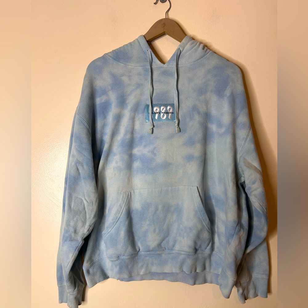 Taylor swift 1989 blue tie dye hoodie - Picture 1 of 6